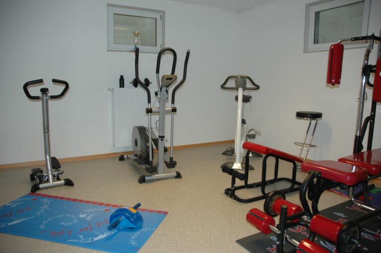 Der Alpenhof Wolayersee verfügt über einen Fitnessraum